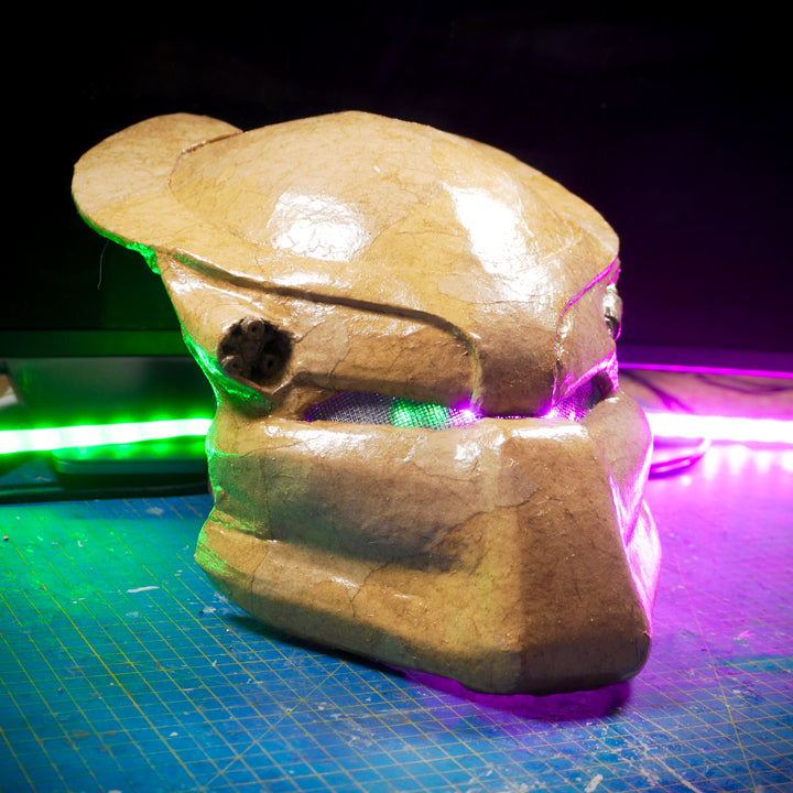 PLANTILLAS Casco Predator (Nueva Versión) para bricolaje de cartón