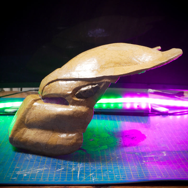 PLANTILLAS Casco Predator (Nueva Versión) para bricolaje de cartón