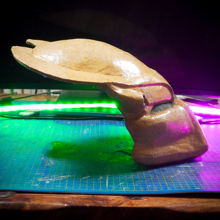 PLANTILLAS Casco Predator (Nueva Versión) para bricolaje de cartón