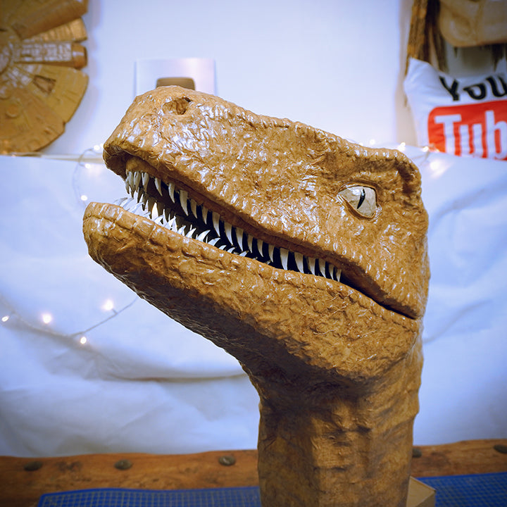 Plantillas de Cabeza de Velociraptor para DIY de cartón