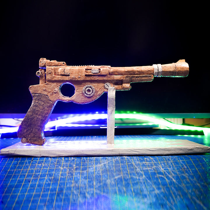 Las PLANTILLAS de Blaster Mandaloriano para DIY de cartón