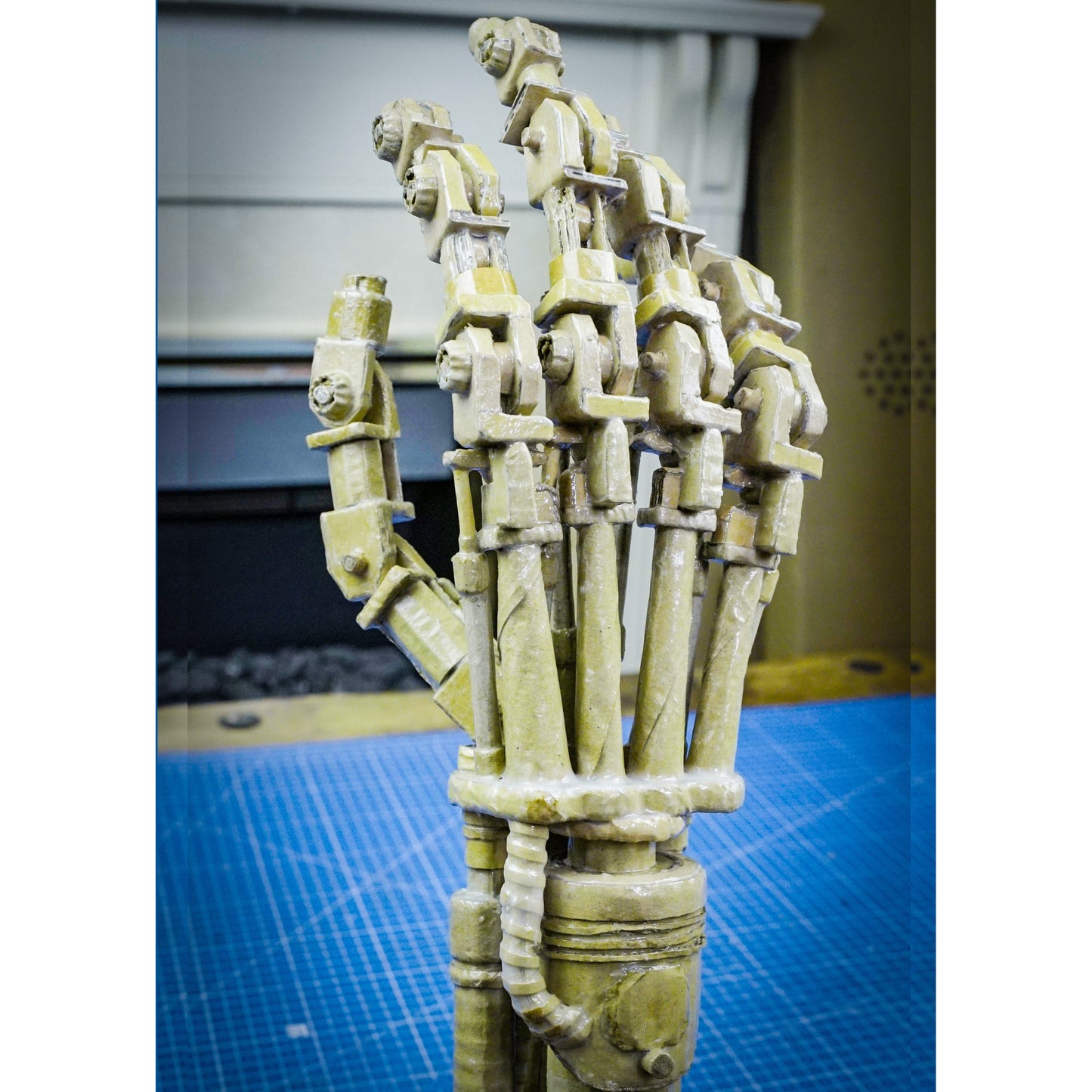 Plantillas de brazo Terminator para DIY de cartón