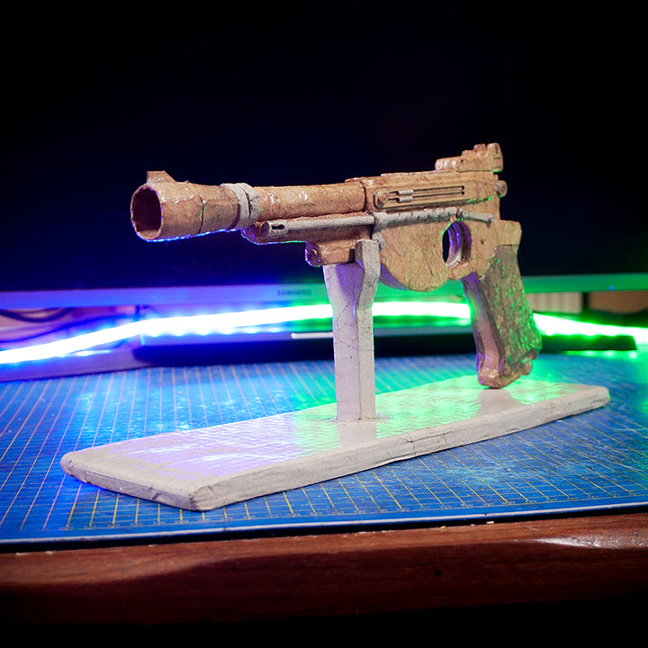 The Mandalorian Blaster TEMPLATES for cardboard DIY – Epic Cardboard Props