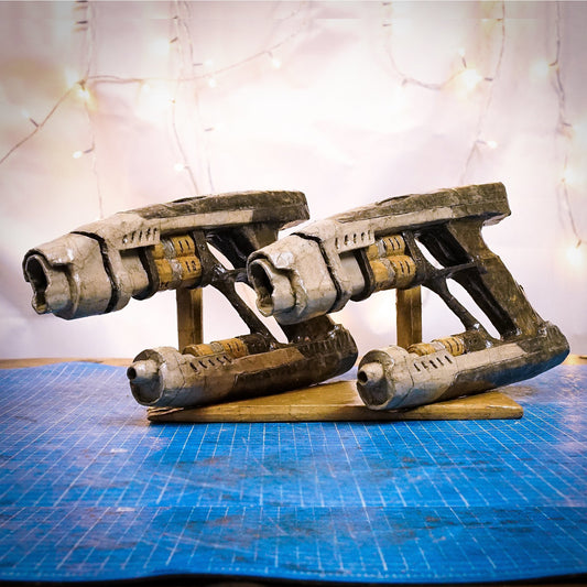 Star-Lord’s blasters TEMPLATES for cardboard DIY